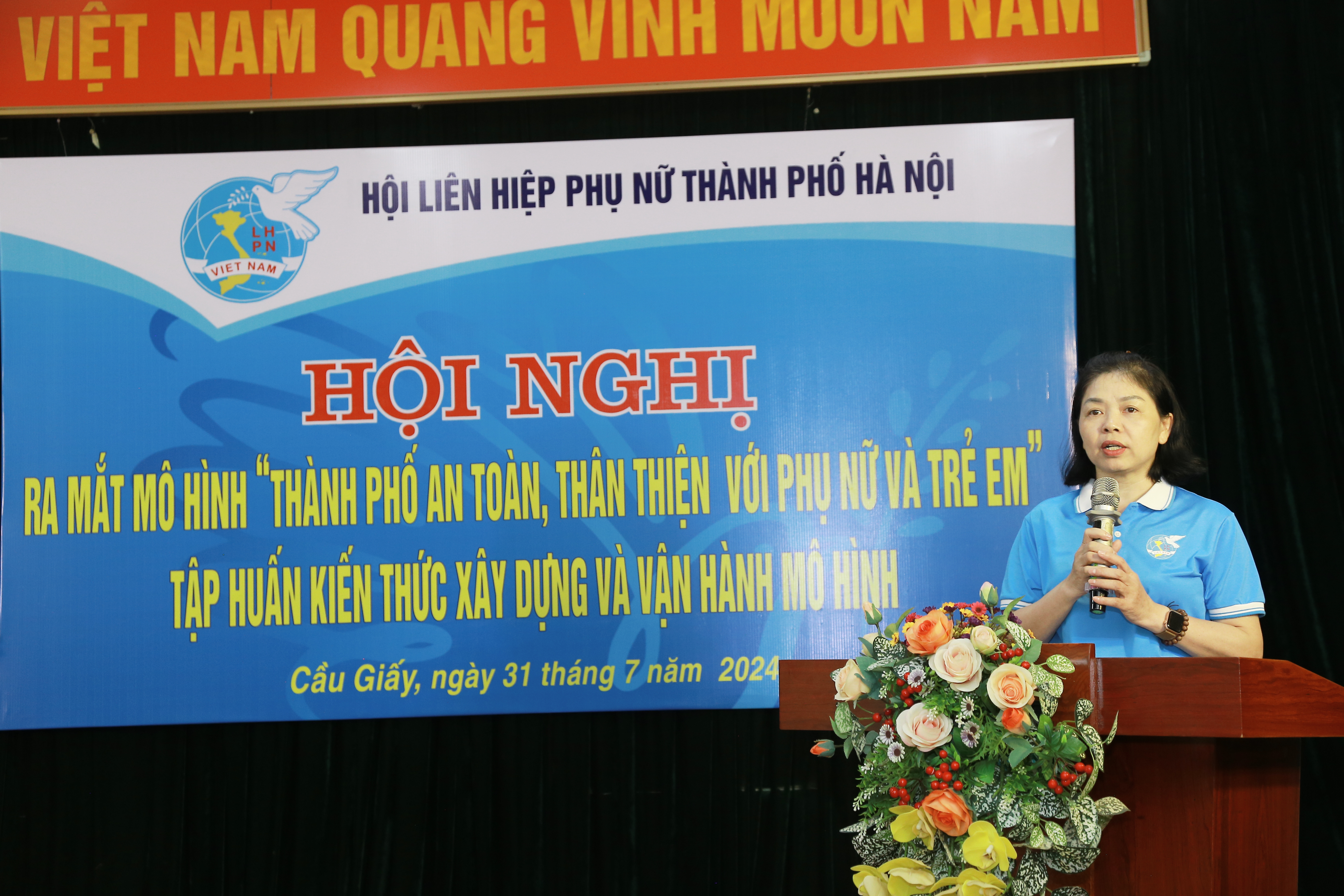 Ra mắt mô hình “Thành phố an toàn thân thiện với phụ nữ trẻ em” tại phường Dịch Vọng Hậu - ảnh 9
