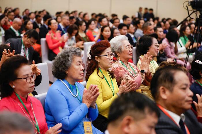 Thủ tướng Phạm Minh Chính nêu 3 trọng tâm trong công tác về người Việt Nam ở nước ngoài - ảnh 2