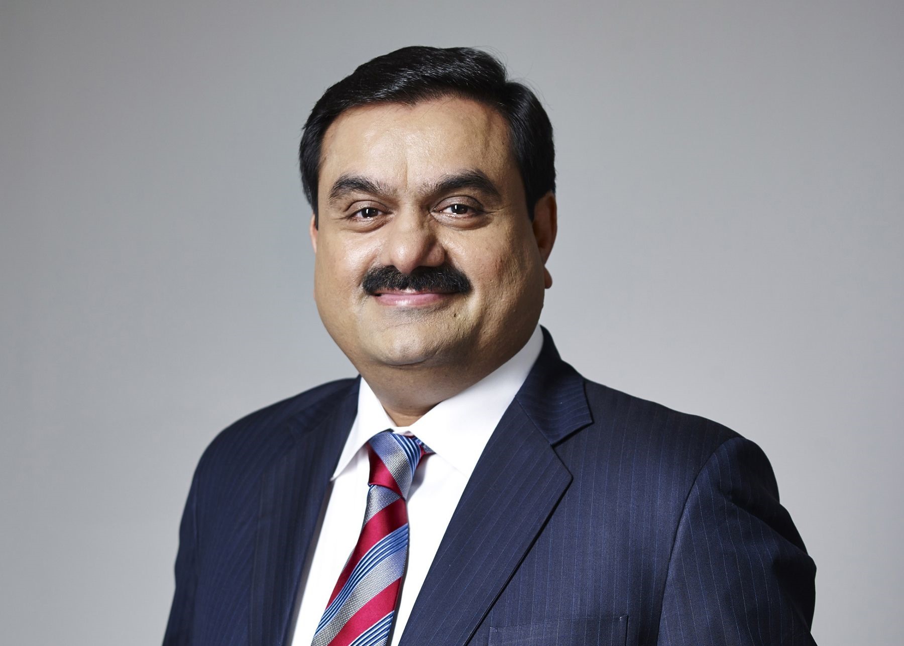 Tỷ phú Ấn Độ Gautam Adani gửi 1 triệu USD hỗ trợ Việt Nam khắc phục hậu quả bão số 3 - ảnh 1