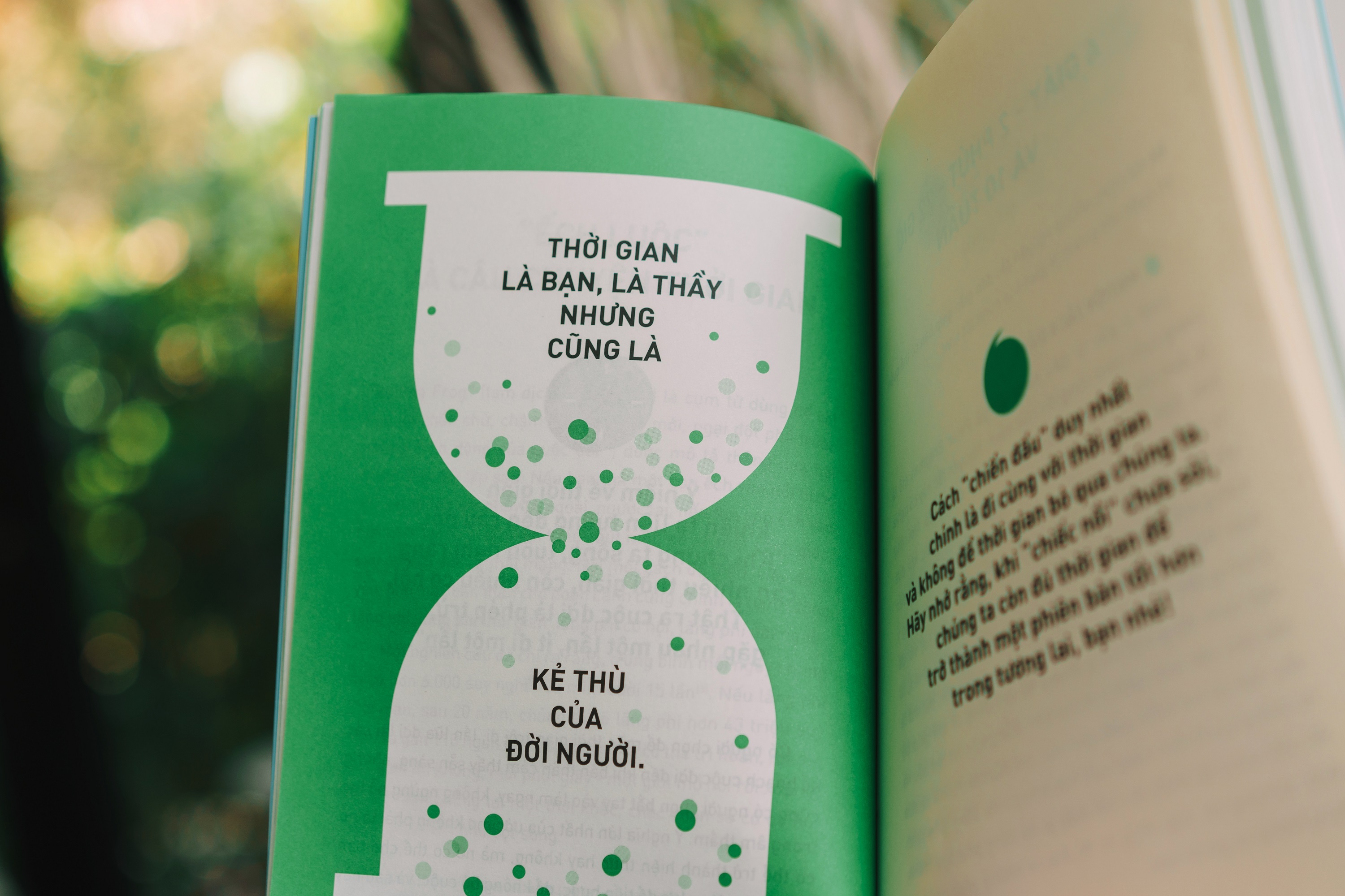 Ra mắt sách “Mọi câu trả lời đều có trong ta“ - ảnh 2