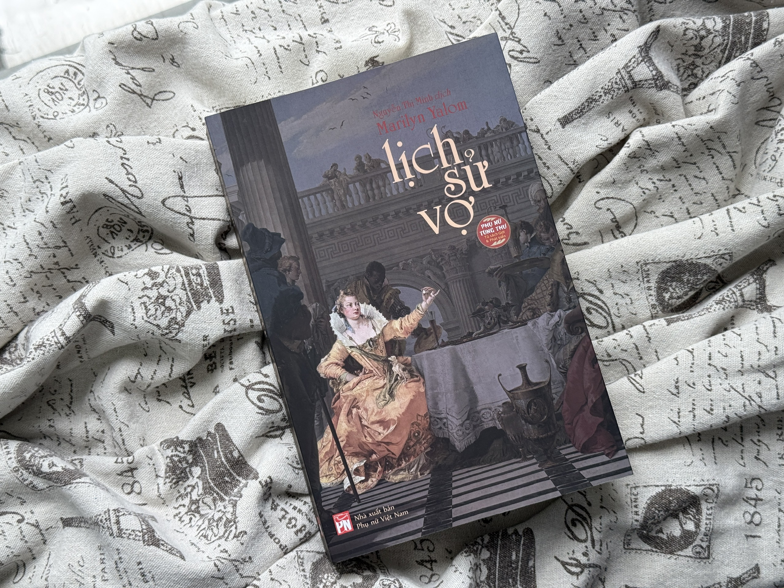 Nghiên cứu “vợ“: Từ quan niệm cổ đại đến hiện đại - ảnh 1