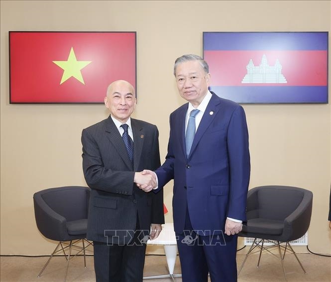 Chuyến thăm của Quốc vương Norodom Sihamoni góp phần tăng cường tin cậy chính trị Việt Nam-Campuchia - ảnh 2