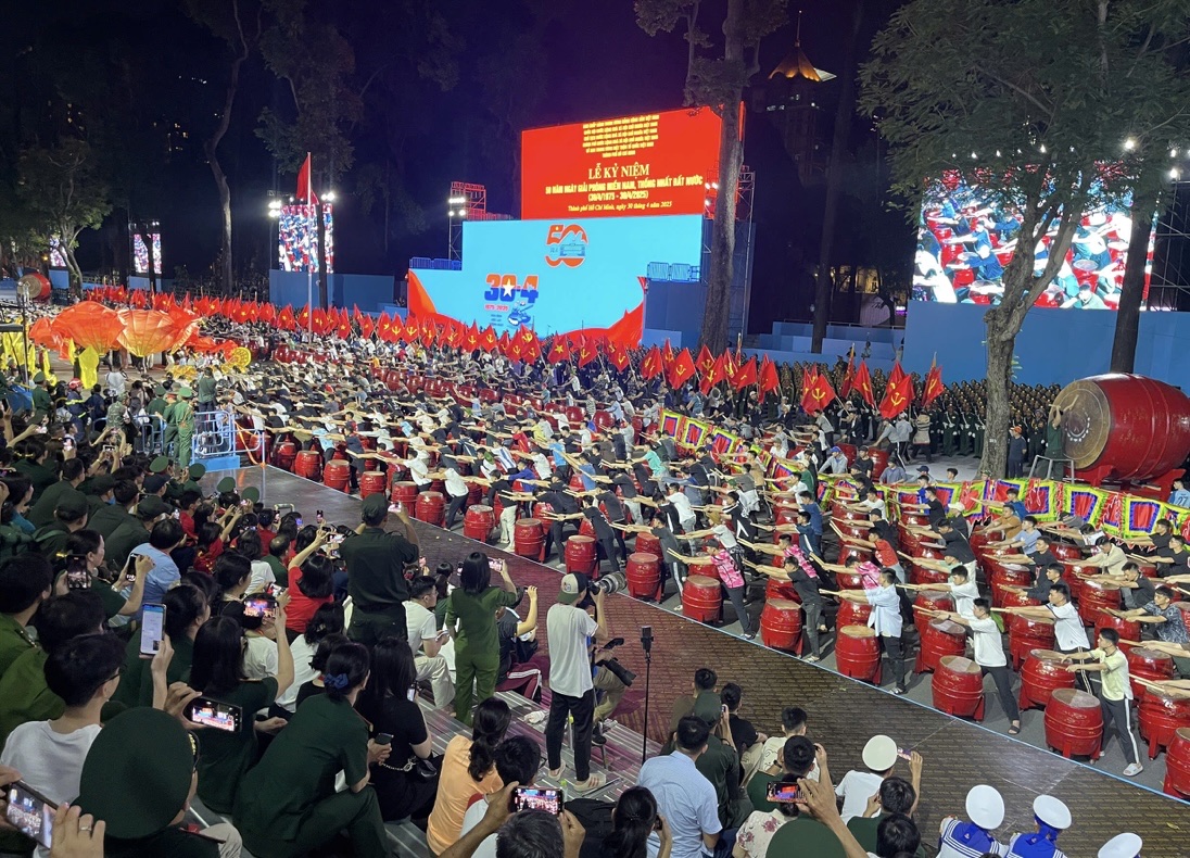 Hợp luyện diễu binh, diễu hành lần thứ 2 có quân đội Lào, Campuchia cùng tham gia - ảnh 1