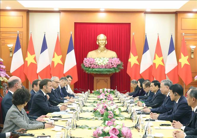 Tổng Bí thư Tô Lâm hội kiến Tổng thống Pháp Emmanuel Macron - ảnh 2