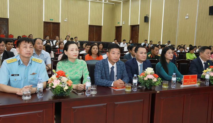 Xã Thanh Oai kiện toàn các chức danh lãnh đạo - ảnh 2