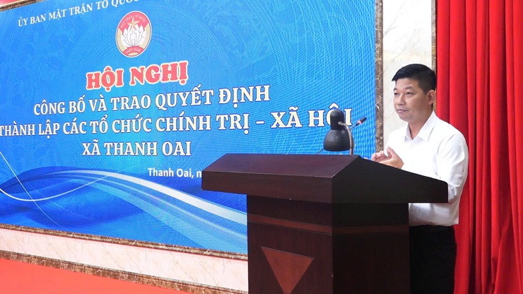 UBMTTQ Việt Nam xã Thanh Oai: Công bố và trao Quyết định thành lập các tổ chức chính trị - xã hội - ảnh 2