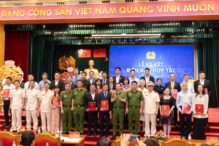 Động lực mới hiện thực hóa mục tiêu làm chủ công nghệ dữ liệu lõi của Việt Nam - ảnh 7