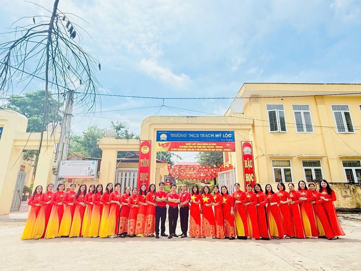 Xã Phúc Thọ: Sôi nổi các hoạt động chào mừng kỷ niệm Cách mạng Tháng Tám và Quốc khánh 2/9 - ảnh 4