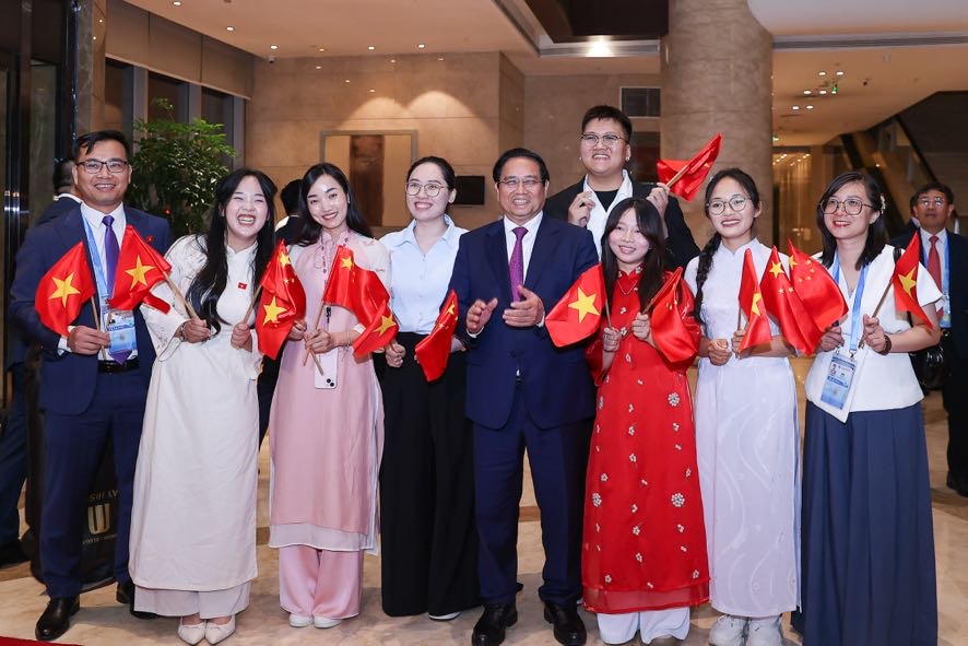 Thủ tướng Phạm Minh Chính tới Thiên Tân, bắt đầu chuyến công tác tại Trung Quốc - ảnh 8