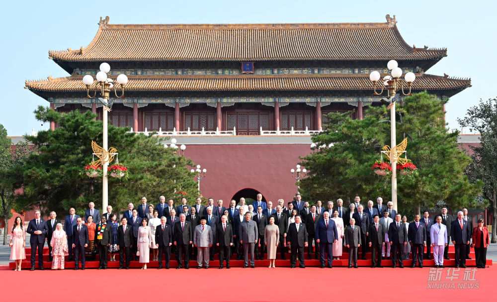 Chủ tịch nước Lương Cường dự Lễ kỷ niệm 80 năm Chiến thắng phát xít tại Trung Quốc - ảnh 2