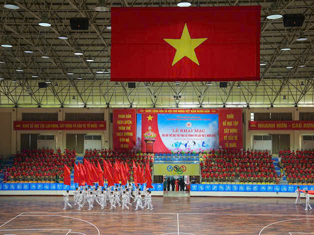 Khai mạc Đại hội Thể dục Thể thao xã Thanh Trì lần thứ I năm 2025 - ảnh 1