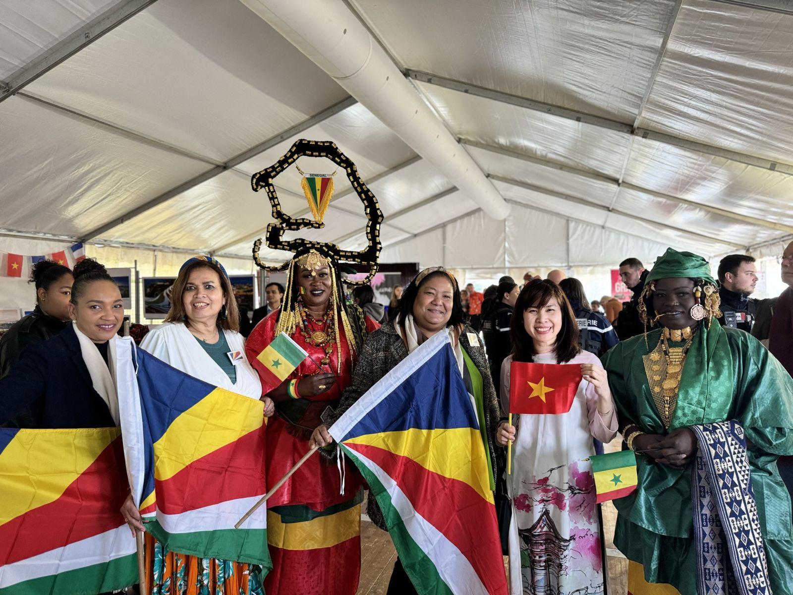 Từ “sức mạnh mềm” văn hóa đến “sức mạnh mới” của thế hệ trẻ - ảnh 2