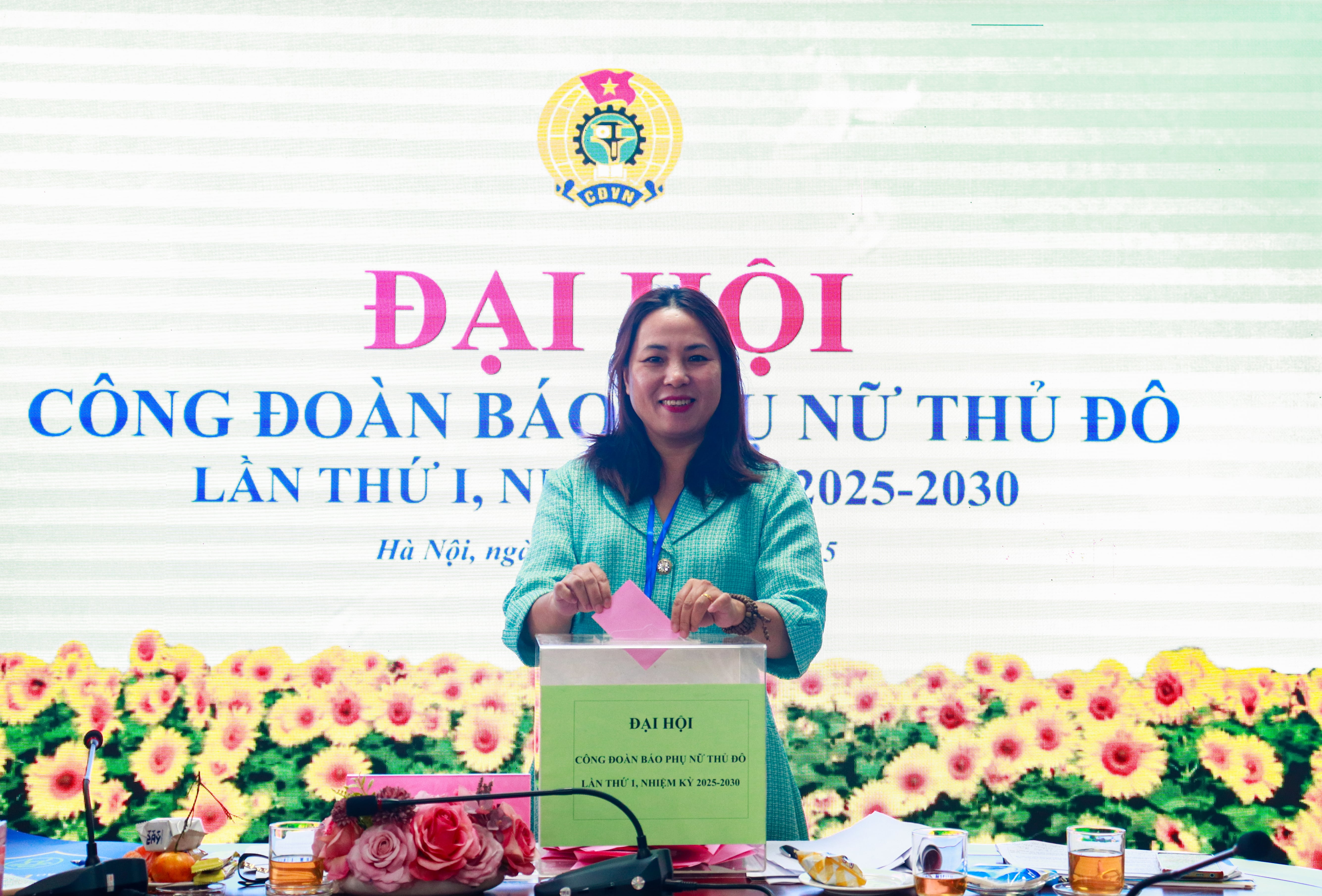 Đại hội Công đoàn Báo Phụ nữ Thủ đô lần thứ I: Dấu mốc mới trong chặng đường đổi mới và phát triển - ảnh 15