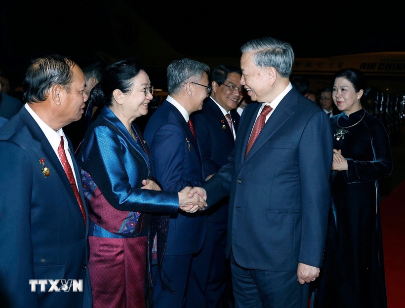 Tổng Bí thư Tô Lâm và Phu nhân kết thúc tốt đẹp chuyến thăm cấp Nhà nước tới Lào - ảnh 1