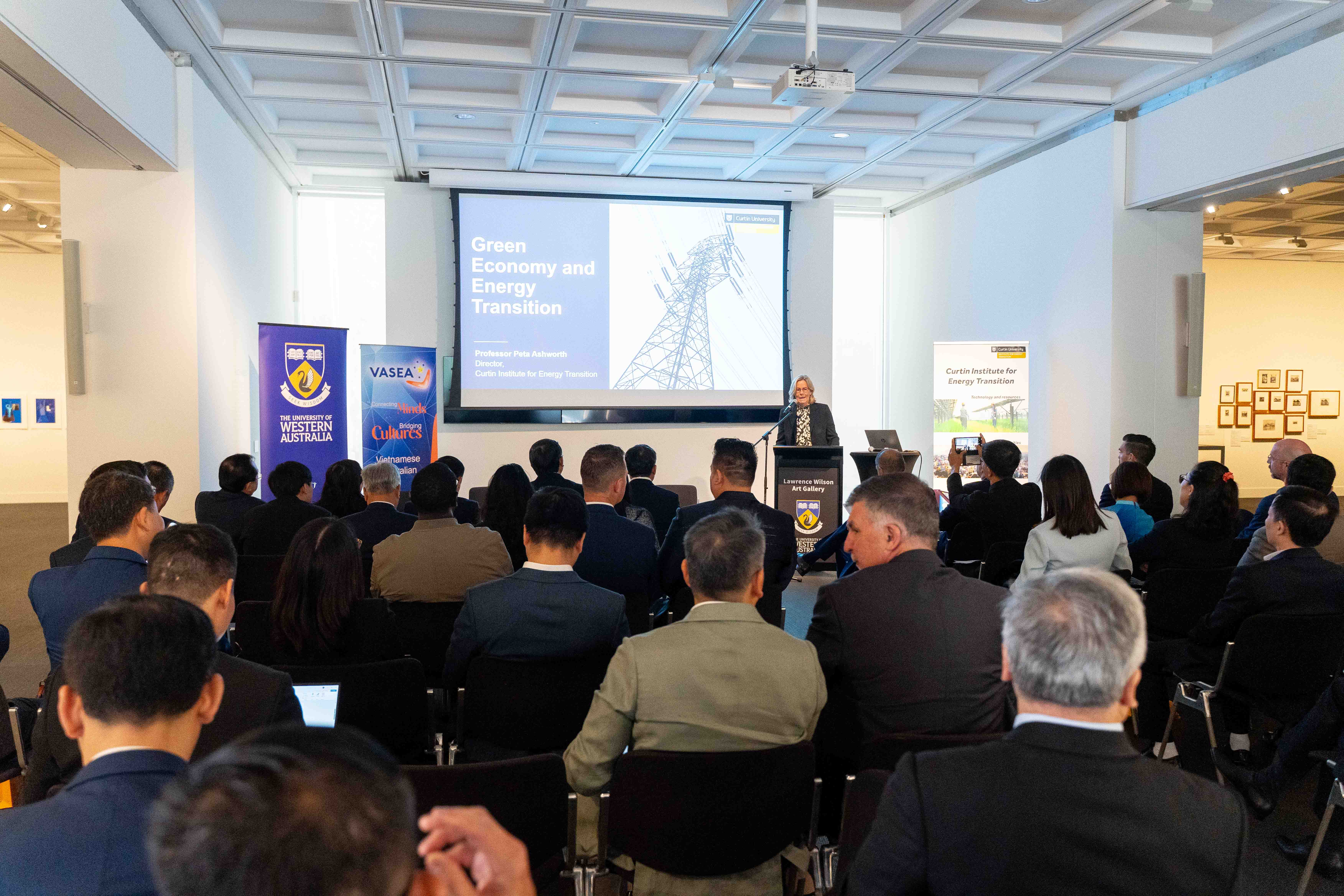 Diễn đàn Tây Úc – Việt Nam thúc đẩy hợp tác Khoa học – Công nghệ, Kinh tế xanh và Chuyển đổi số vì Tương lai Bền vững - ảnh 2