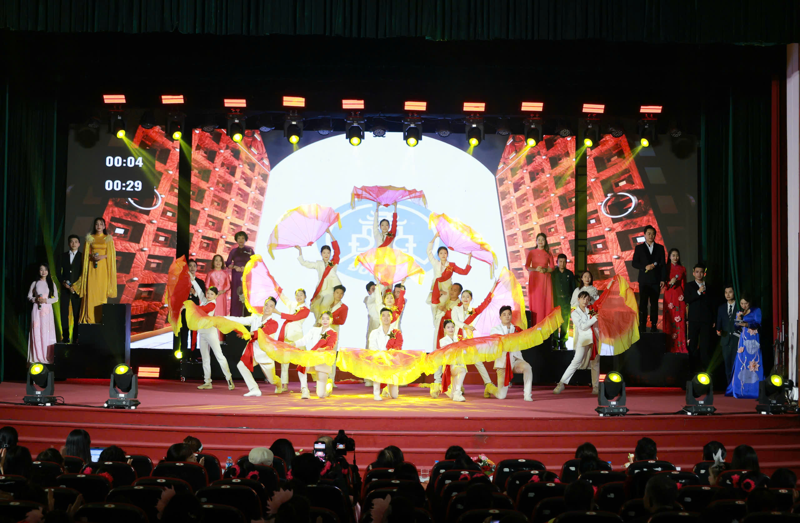 Lan tỏa bản sắc, gắn kết cộng đồng để xây dựng Thủ đô văn minh hiện đại - ảnh 3