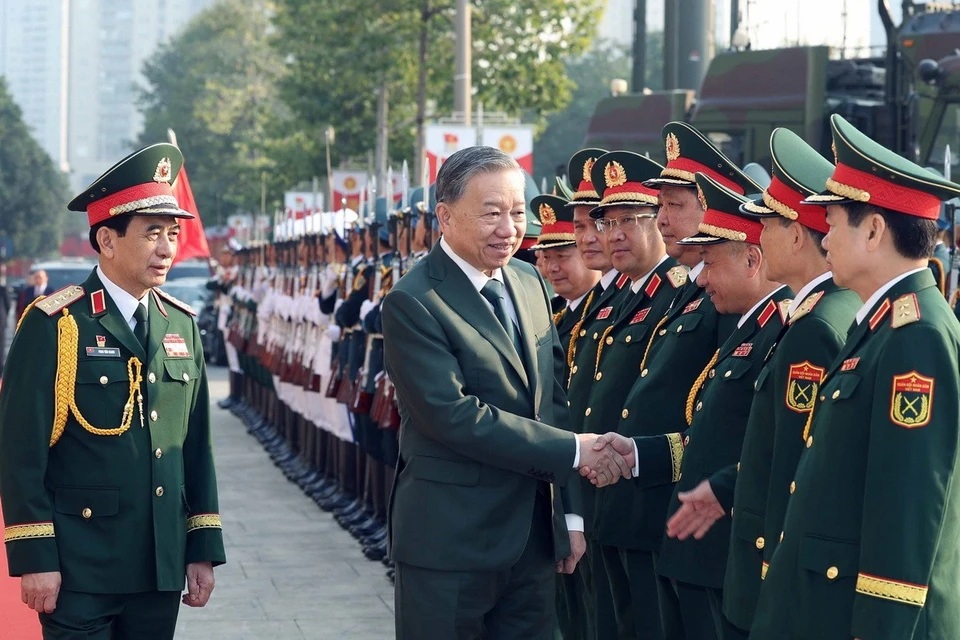 Quân đội Nhân dân vững bước dưới cờ Đảng quang vinh - ảnh 2