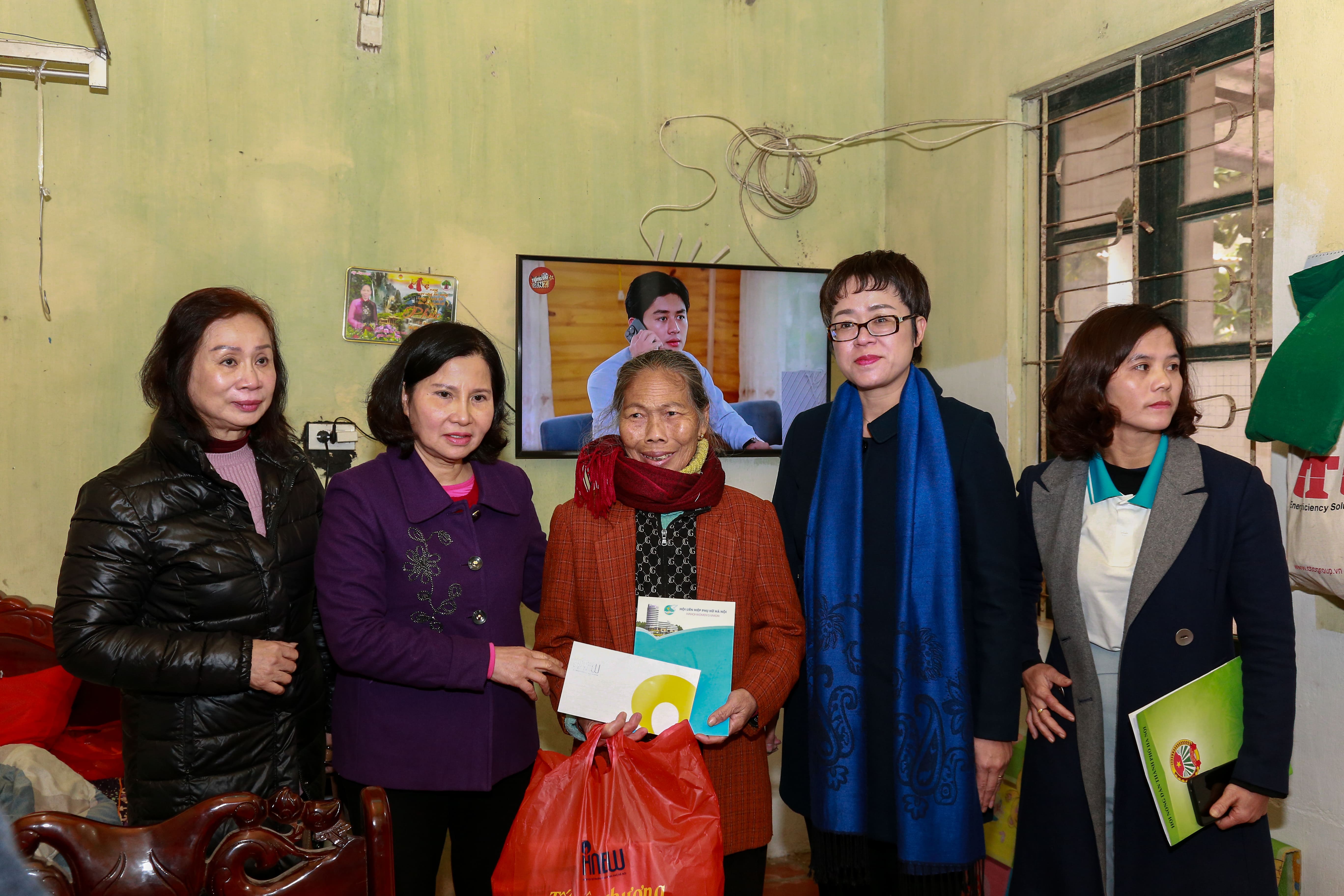 Tết yêu thương 2026: Lan tỏa sẻ chia, tiếp sức phụ nữ vững vàng đón Xuân Bính Ngọ - ảnh 11