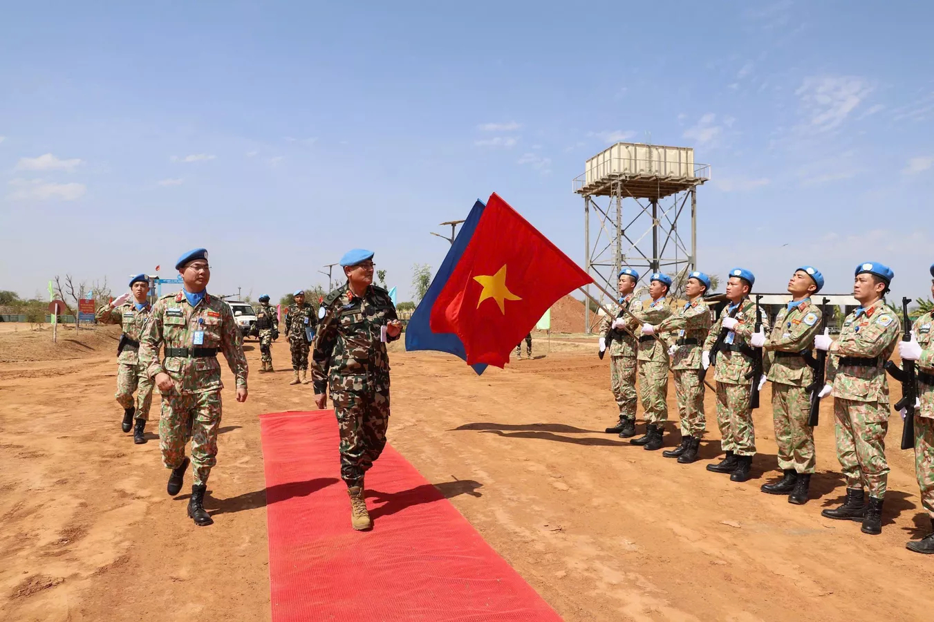 Tư lệnh UNISFA ghi nhận “dấu ấn Việt Nam” tại Abyei - ảnh 2