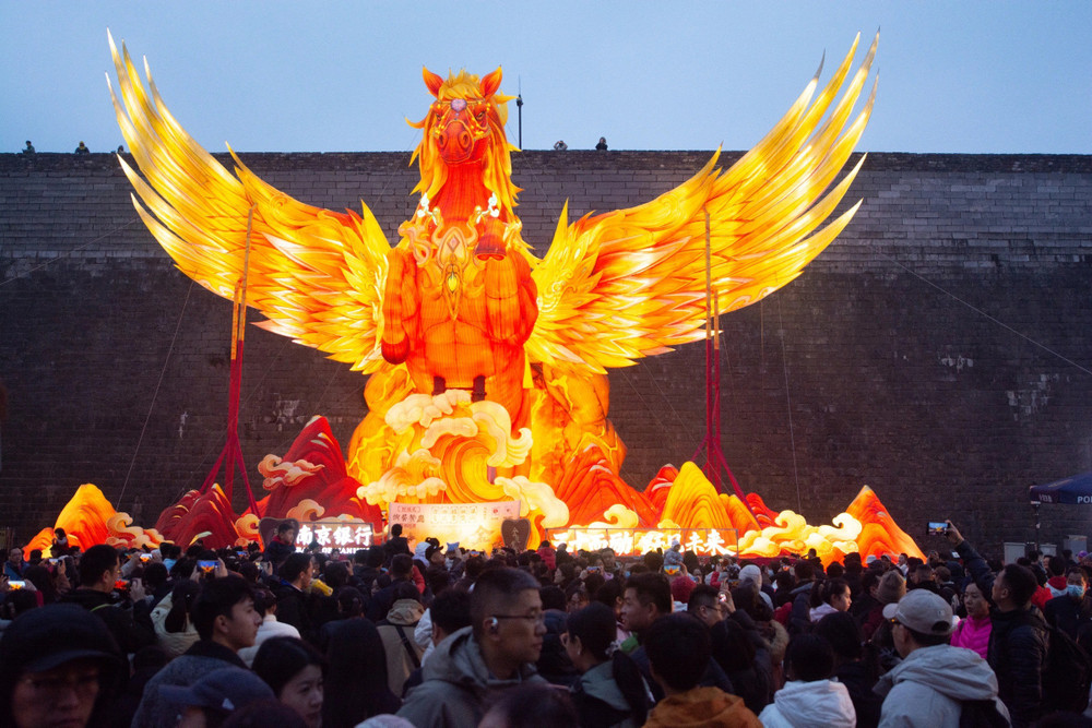 Châu Á rộn ràng đón Xuân Bính Ngọ 2026 - ảnh 1