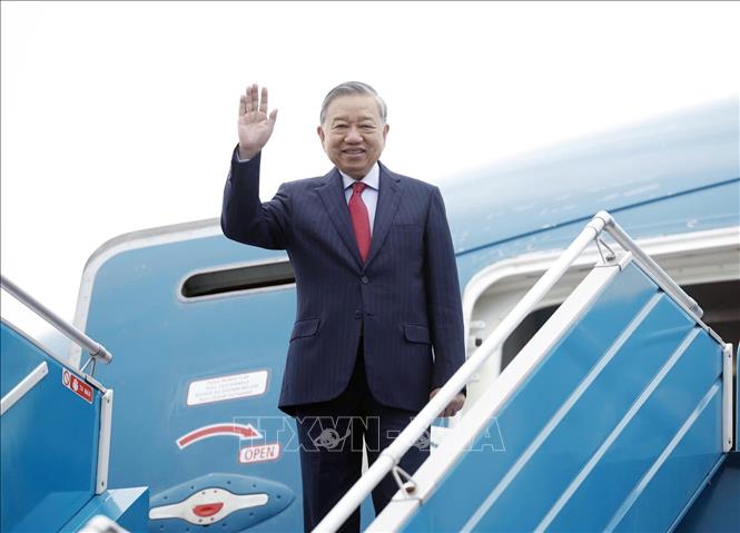 Tổng Bí thư Tô Lâm lên đường tham dự cuộc họp khai mạc Hội đồng Hòa bình về Gaza - ảnh 1