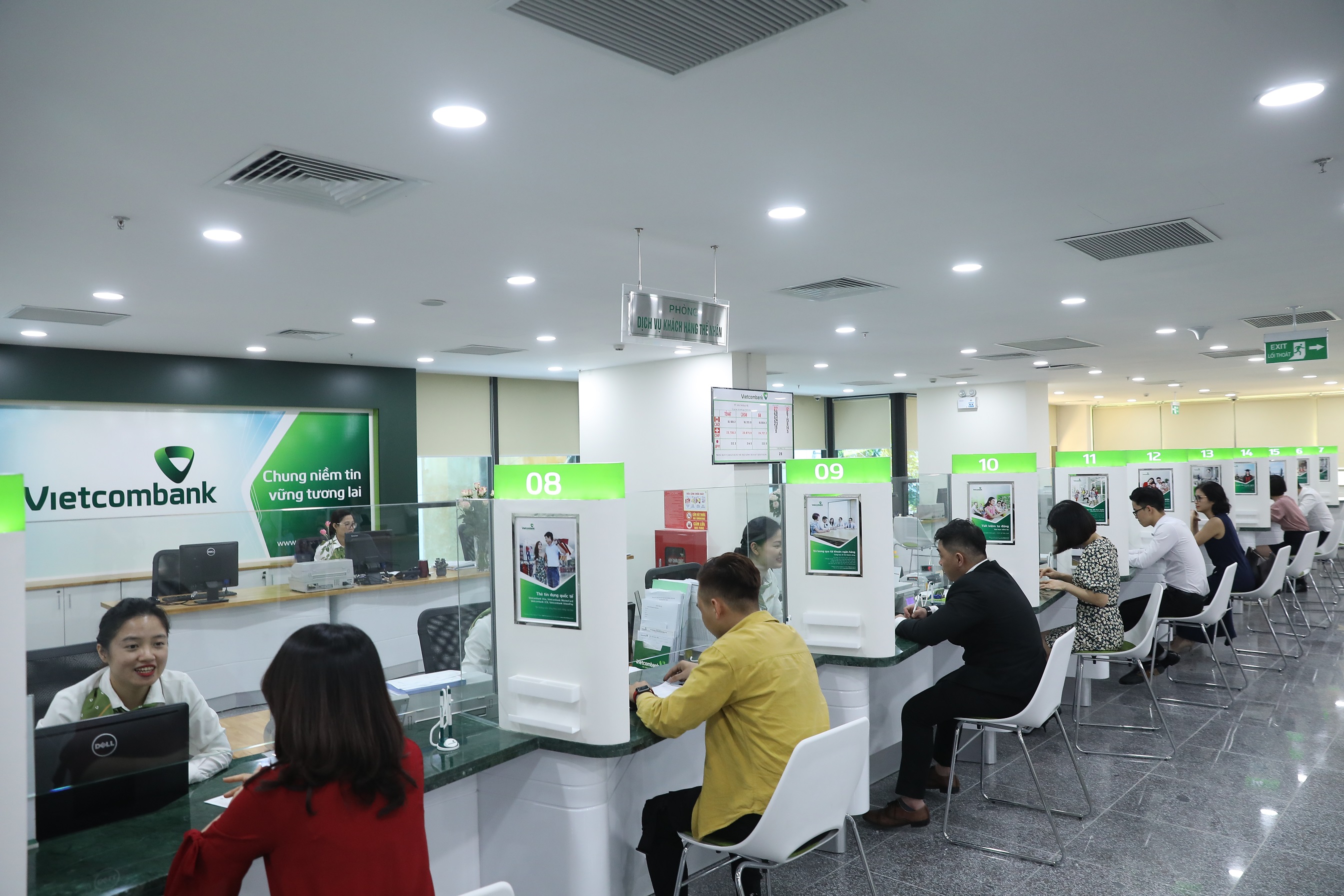 Tăng trưởng tín dụng không như kỳ vọng, điều gì đang xảy ra với nền kinh tế? - ảnh 2