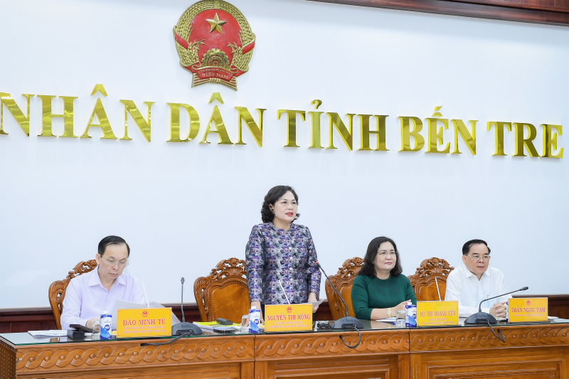 Thống đốc Ngân hàng Nhà nước yêu cầu tỉnh Bến Tre đẩy mạnh đầu tư công, thúc đẩy sản xuất kinh doanh - ảnh 1