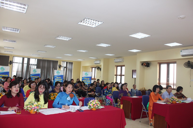 Hội LHPN quận Hoàn Kiếm: Sôi nổi tuyên truyền Nghị quyết Đại hội Đại biểu Phụ nữ các cấp - ảnh 2
