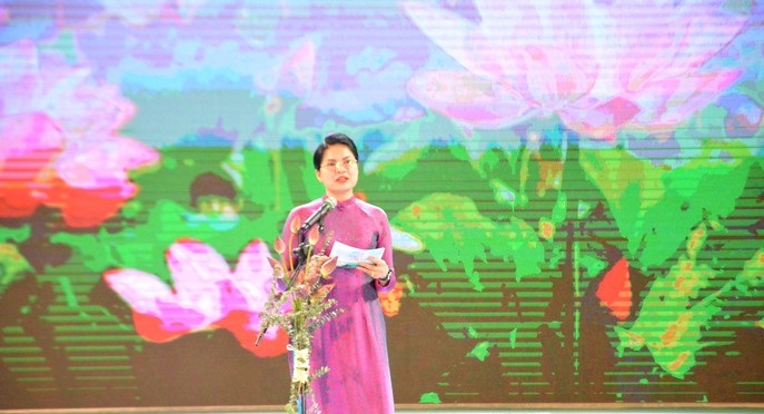 Chương trình nghệ thuật “Người Mẹ làng Sen” tri ân và tưởng nhớ Bác kính yêu - ảnh 1