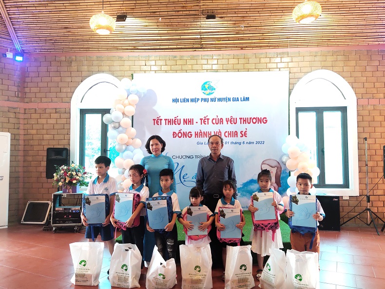 Tổ chức Tết thiếu nhi cho trẻ khó khăn, mồ côi - ảnh 3