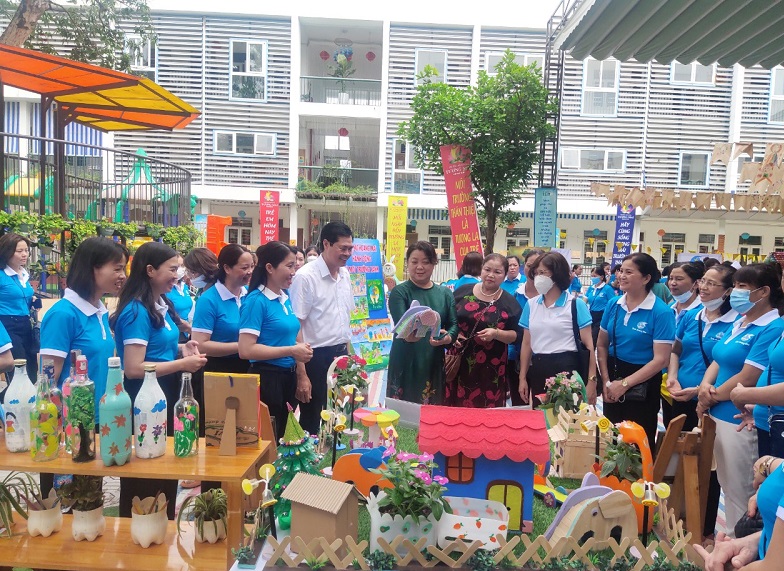 Hội LHPN quận Hoàng Mai: Lan tỏa những cách làm hay bảo vệ môi trường - ảnh 1