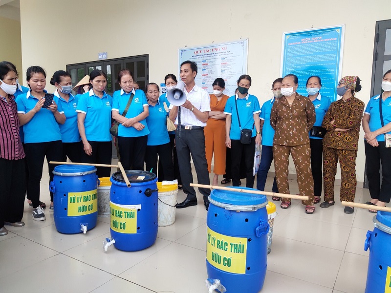 Hội LHPN huyện Gia Lâm: Nhiều mô hình thu gom, phân loại, xử lý rác thải tại nguồn - ảnh 6