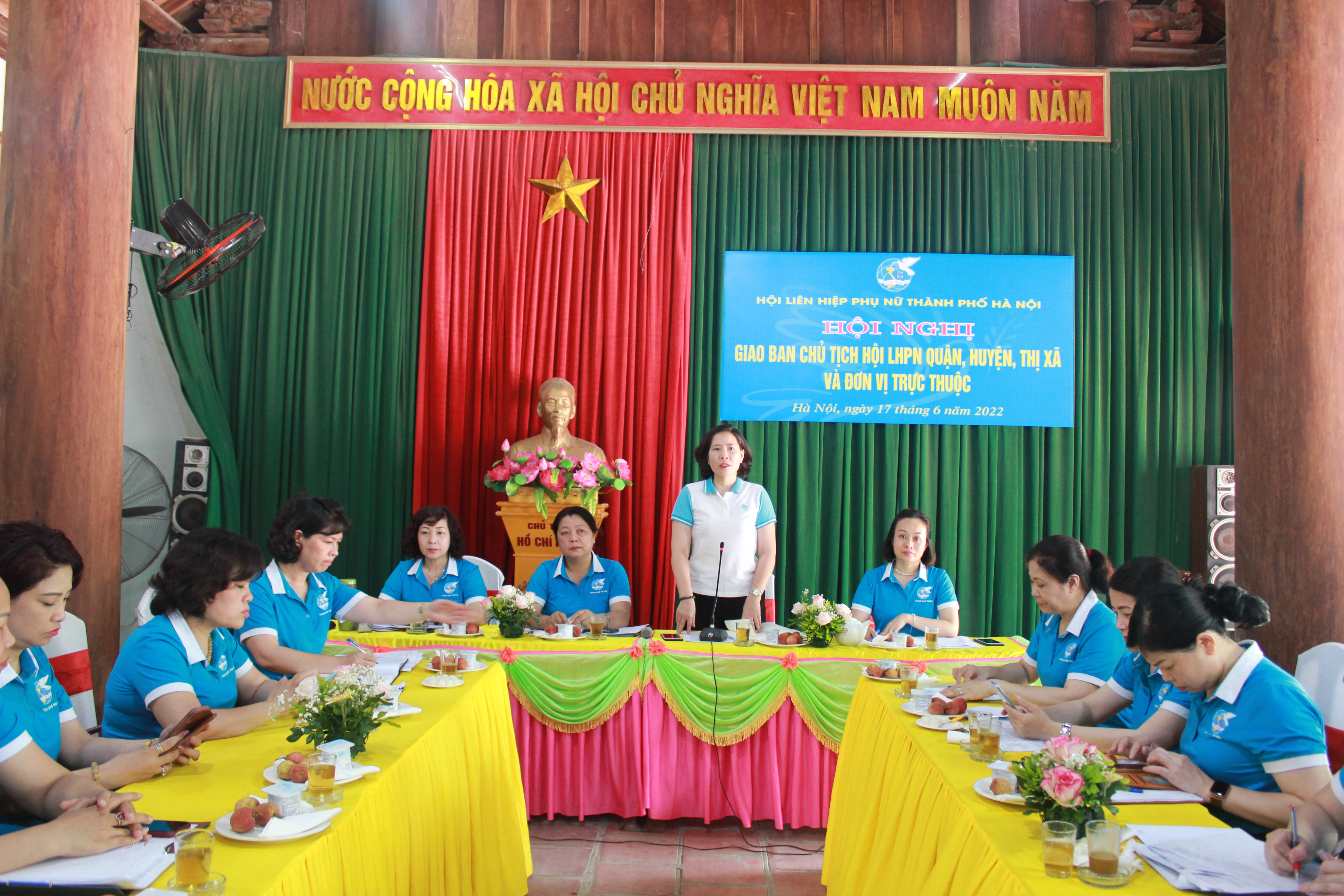 Hội LHPN Hà Nội: Giao ban Chủ tịch Hội LHPN quận, huyện, thị xã và đơn vị trực thuộc - ảnh 4