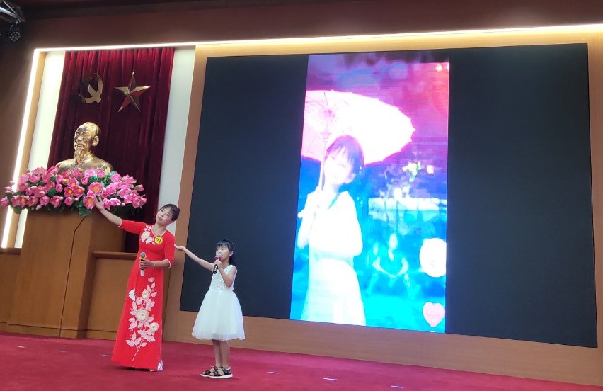 Hội LHPN huyện Gia Lâm: Liên hoan văn nghệ “Ngày hội gia đình - kết nối yêu thương” - ảnh 6