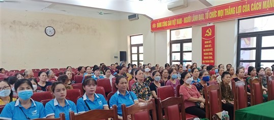 Tuyên truyền phẩm chất đạo đức phụ nữ làng nghề truyền thống thời đại mới - ảnh 2