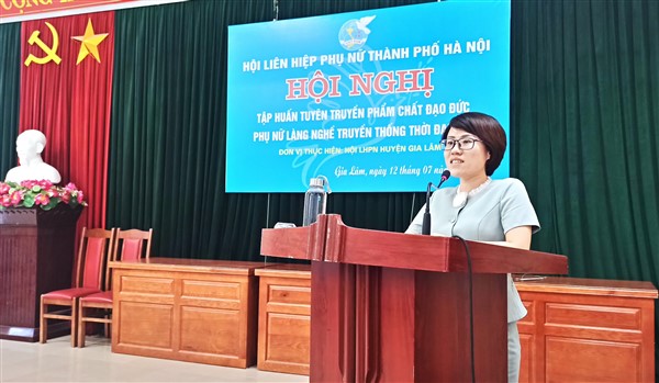 Tuyên truyền phẩm chất đạo đức phụ nữ làng nghề truyền thống thời đại mới - ảnh 1