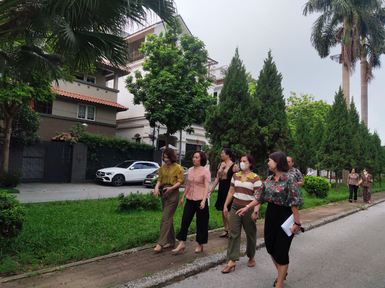 Nhân rộng mô hình “Đoạn đường/tuyến phố bích họa/nở hoa” - ảnh 5