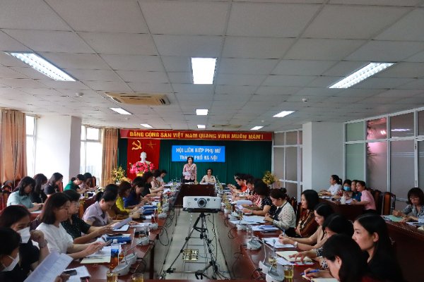 Triển khai có hiệu quả phong trào thi đua trong các cấp Hội Phụ nữ - ảnh 1