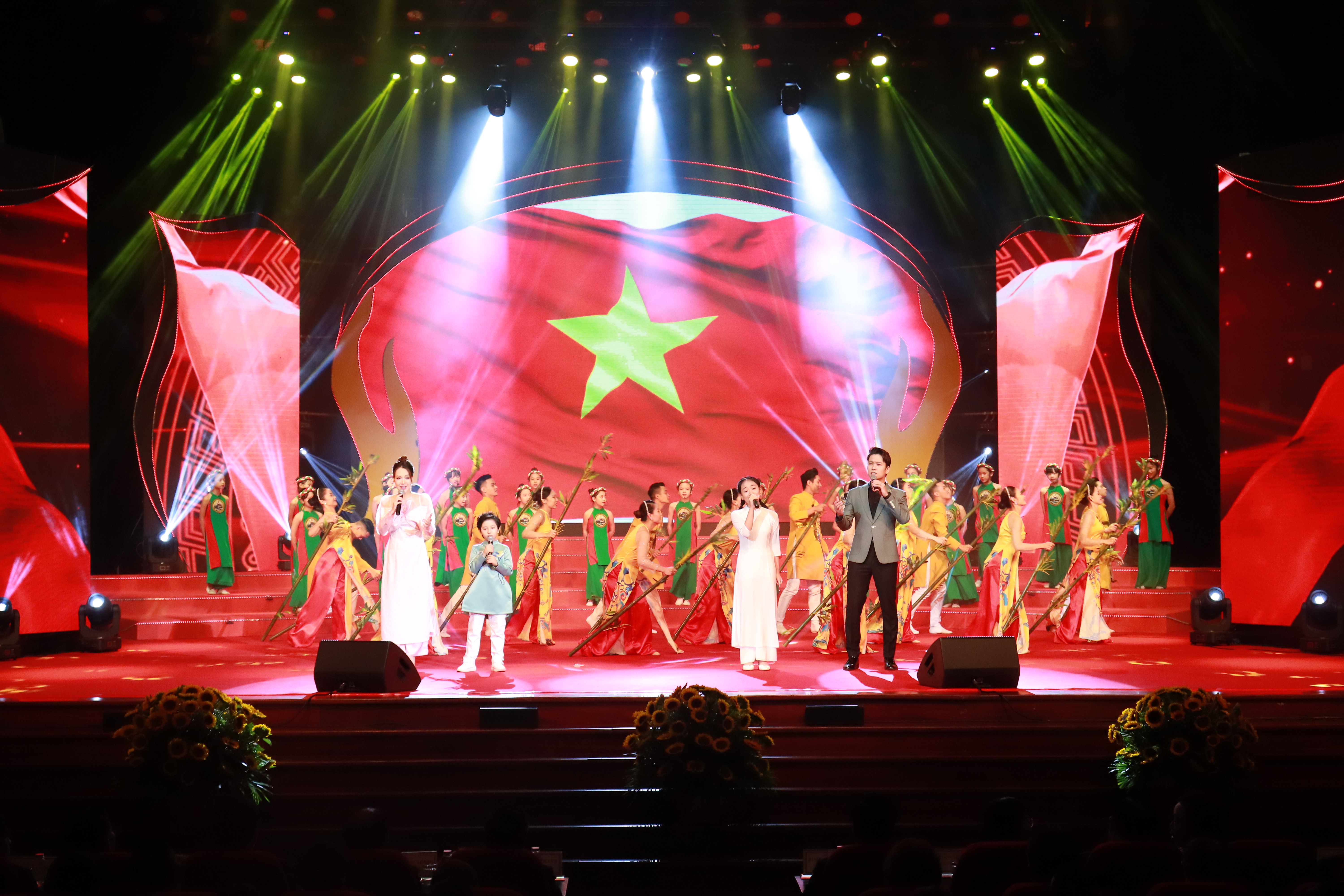 Phong trào “Người tốt, việc tốt” đã trở thành nếp sống văn hóa, bản sắc riêng của Thủ đô - ảnh 7