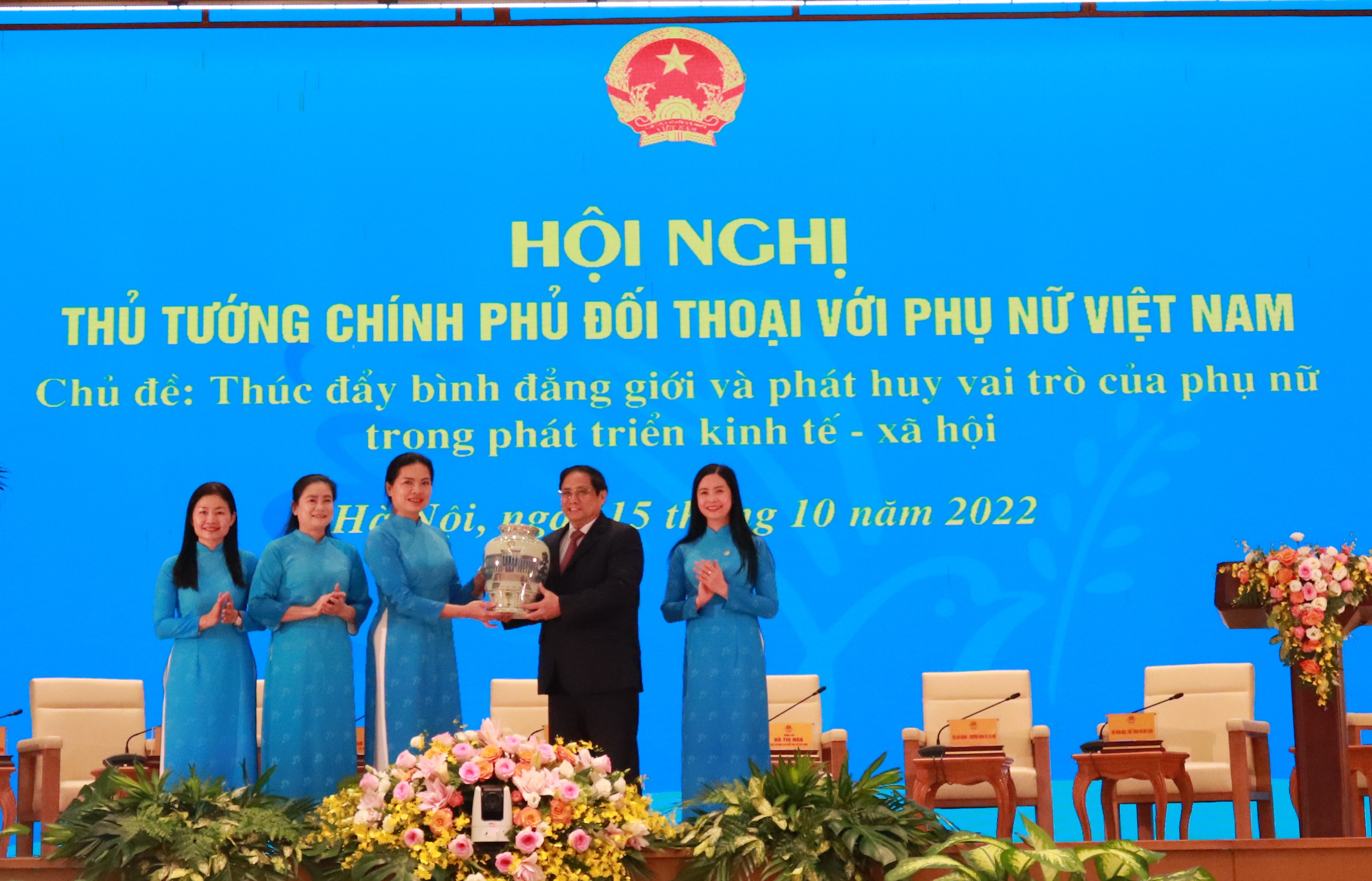 Thúc đẩy bình đẳng giới và phát huy vai trò của phụ nữ trong phát triển kinh tế -xã hội - ảnh 4