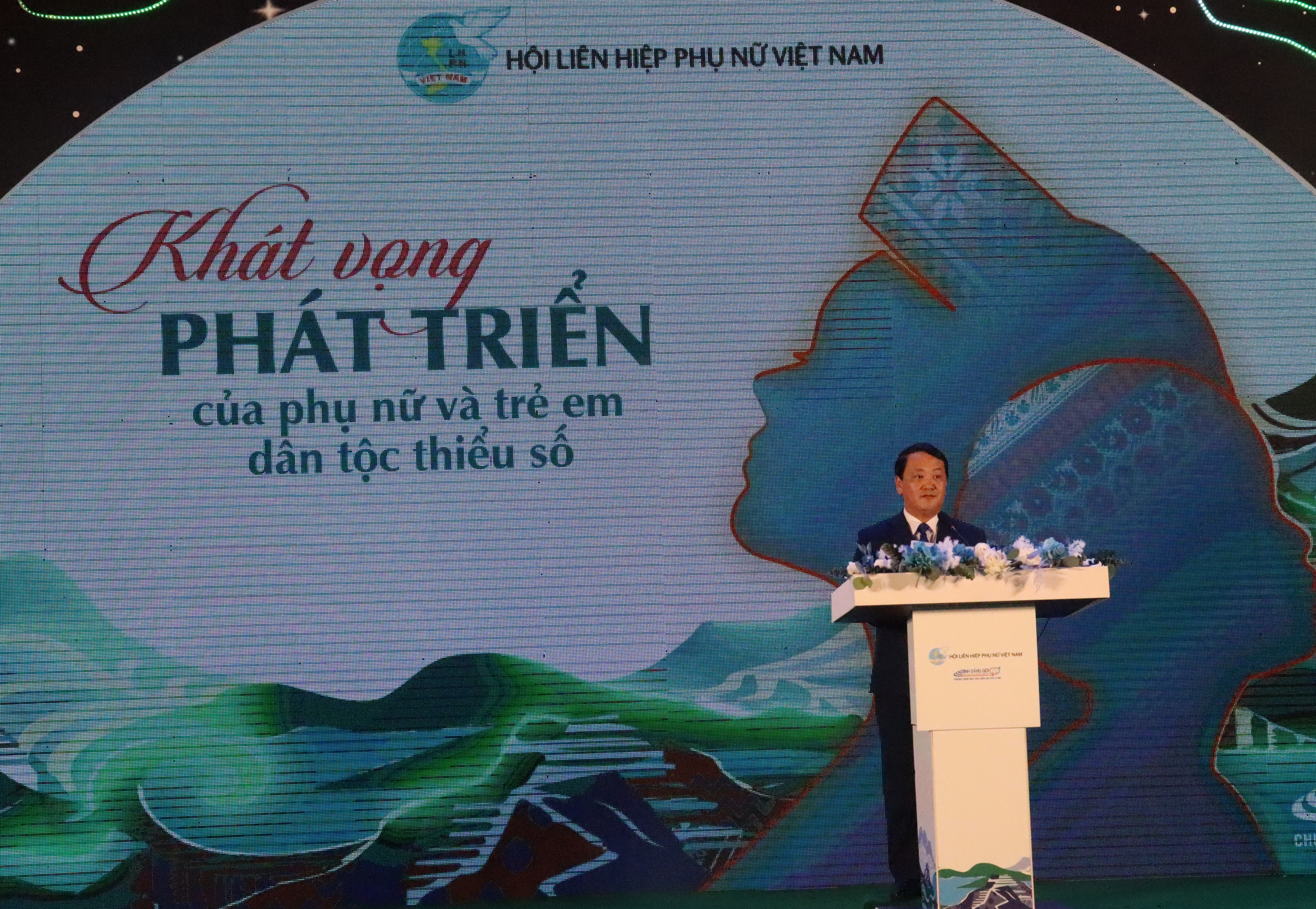 Thực hiện bình đẳng giới, giải quyết các vấn đề cấp thiết đối với phụ nữ và trẻ em dân tộc thiểu số - ảnh 4