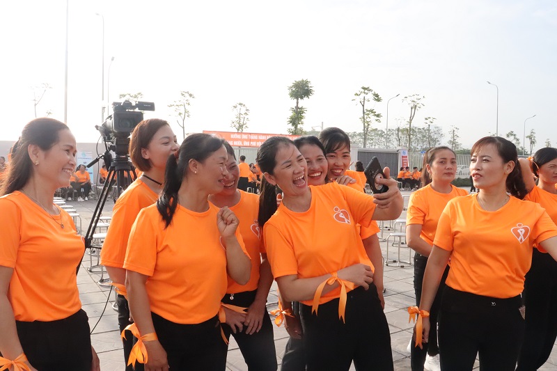Cam kết chung tay vì bình đẳng giới và xóa bỏ bạo lực trên cơ sở giới - ảnh 16