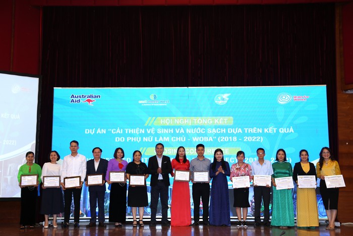 Hỗ trợ các hộ nghèo, cận nghèo có điều kiện tiếp cận nguồn nước sạch, nhà tiêu hợp vệ sinh - ảnh 1
