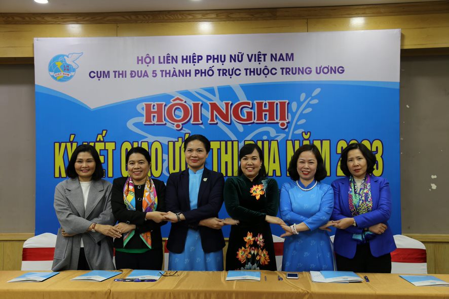 Cụm thi đua 5 Thành phố trực thuộc Trung ương: Ký kết giao ước thi đua năm 2023 - ảnh 2