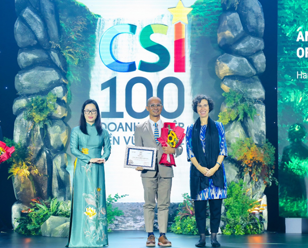 Prudential nhận 2 giải thưởng về phát triển bền vững năm 2022 - ảnh 3