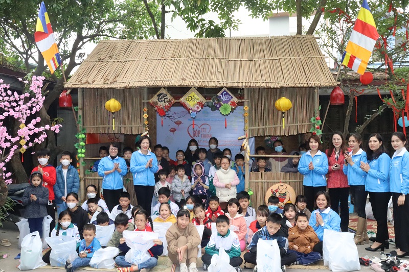 Hội LHPN huyện Gia Lâm: Góp yêu thương vì mùa xuân hạnh phúc - ảnh 1