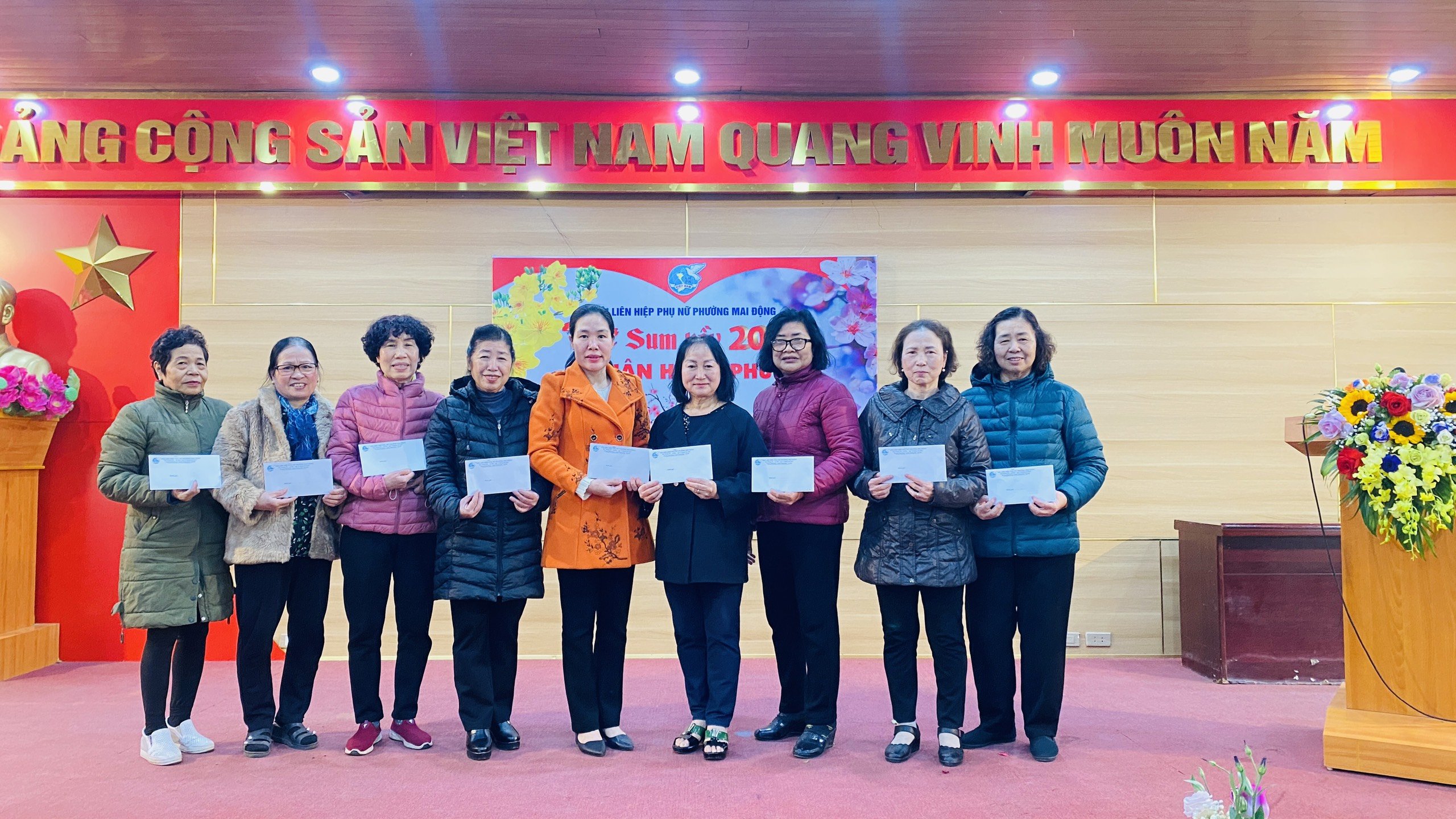 Các cấp Hội LHPN Hoàng Mai: Chăm lo để phụ nữ, trẻ em có khó khăn được đón Tết đầm ấm, an vui - ảnh 2