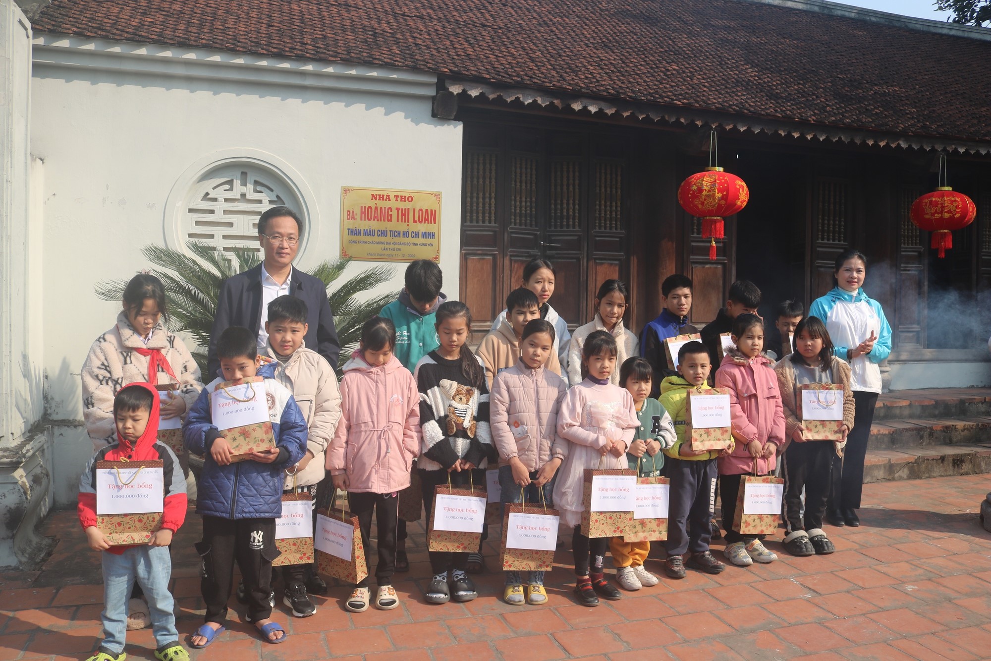 Hội LHPN Việt Nam hưởng ứng Tết trồng cây “Đời đời nhớ ơn Bác Hồ - Xuân Quý Mão 2023” - ảnh 3