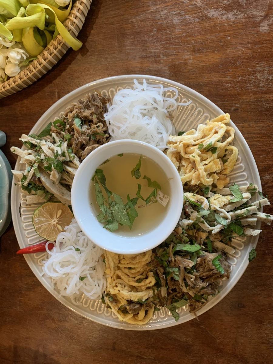 Set cỗ chay cúng Rằm tháng Giêng ‘lên ngôi’ sau Tết - ảnh 2