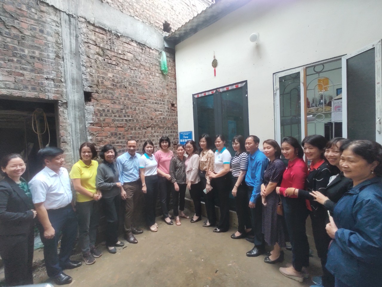 Khánh thành và trao tặng mái ấm tình thương cho phụ nữ khó khăn - ảnh 7
